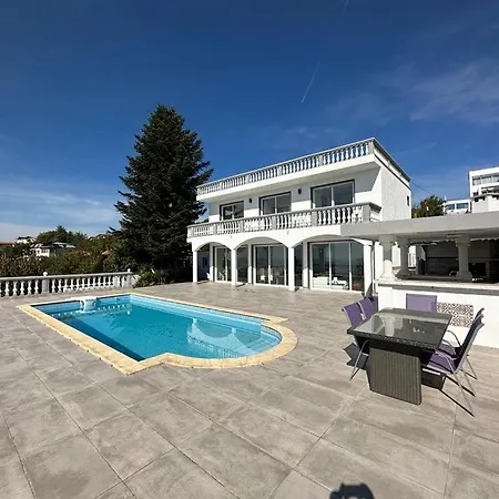 Villa Marion